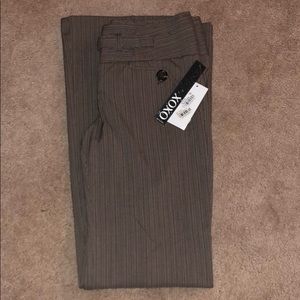 *SOLD* Dress Pants size 5/6